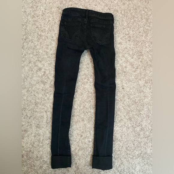 Hollister rip skinny jeans - Picture 2 of 2